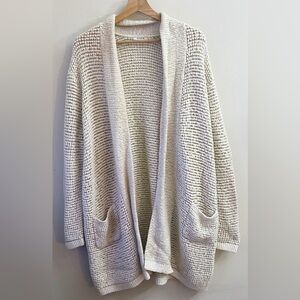 Vintage Avon Cream Knit Cardigan with Pockets Casual Chic Fall Winter Cozy